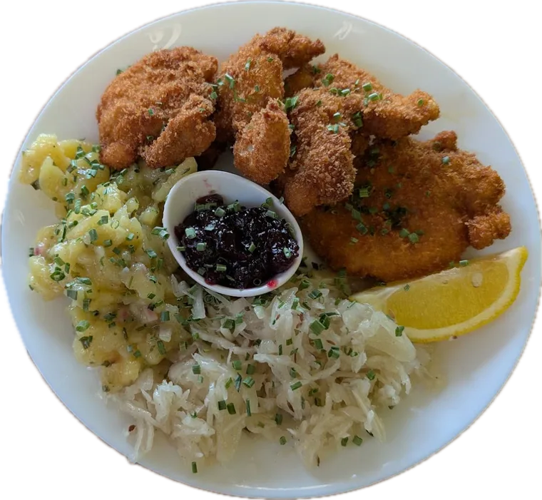 Backhendl mit Kartoffel- und Krautsalat, Foto eines Gastes
